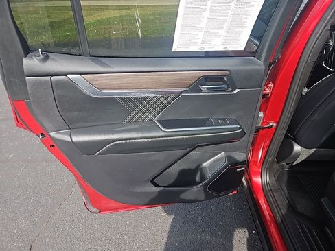 Used 2024 GMC Acadia Denali w/ LPO, Floor Liner Package image 23