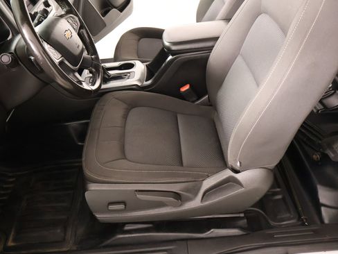 Used 2021 Chevrolet Colorado LT w/ Fleet Safety Package RWD image 10