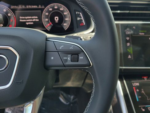 New 2026 Audi Q7 3.0T Premium Plus AWD/4WD image 32