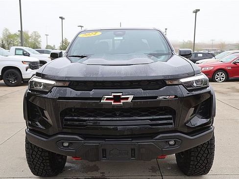 New 2024 Chevrolet Colorado ZR2 w/ ZR2 Bison Edition AWD/4WD image 9