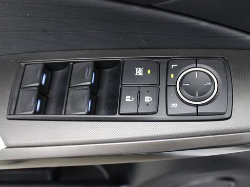 Used 2022 Lexus IS 350 F Sport RWD image 18