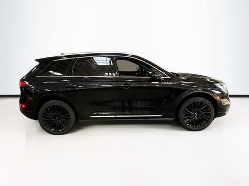 Used 2021 Lincoln Corsair Reserve w/ Equipment Group 201A image 5