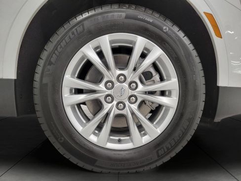 New 2025 Cadillac XT5 Luxury w/ LPO, Floor Liner Package image 3