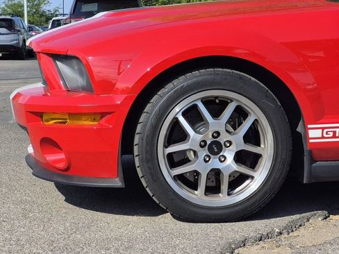 Used 2007 Ford Mustang Shelby GT500 RWD image 6