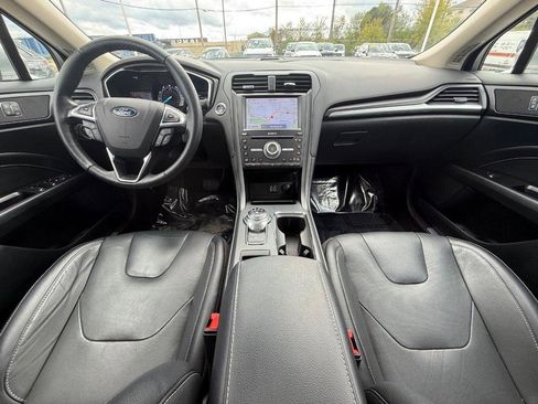 Certified 2020 Ford Fusion Titanium AWD/4WD image 16