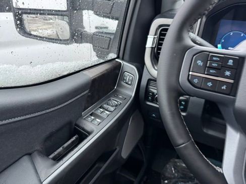 New 2026 Ford F350 Lariat w/ Black Appearance Package image 26