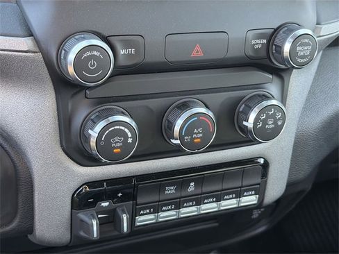 New 2024 RAM 2500 Tradesman w/ Chrome Appearance Group image 24