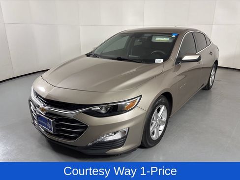 Used 2023 Chevrolet Malibu LT FWD image 5