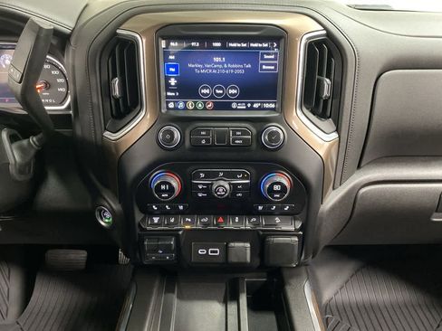 Used 2023 Chevrolet Silverado 3500 High Country w/ Z71 Off-Road Package image 24