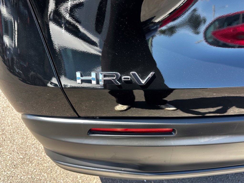 Used 2024 Honda HR-V LX image 8