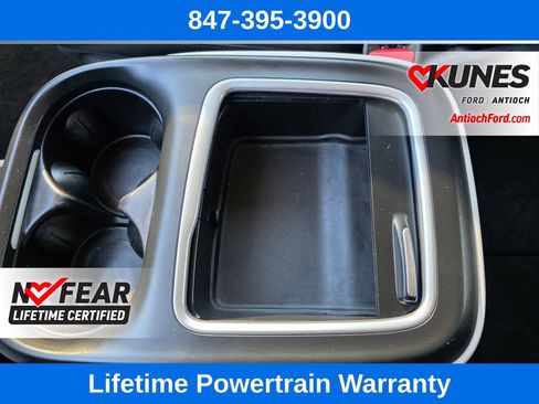 Used 2024 Chrysler Pacifica Touring-L image 64