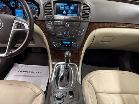 Used 2013 Buick Regal Premium FWD image 19