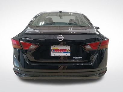 Certified 2025 Nissan Altima 2.5 S