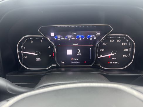 Used 2022 GMC Sierra 2500 Denali image 14