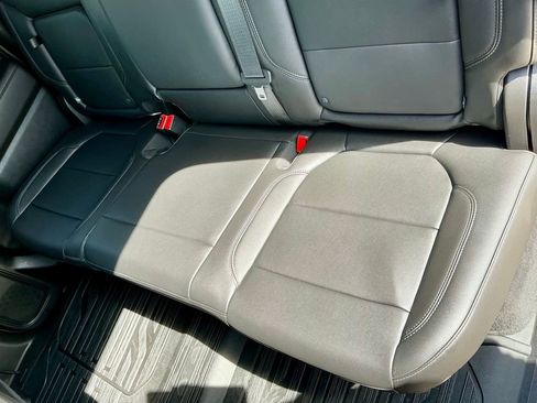 Used 2021 Chevrolet Silverado 1500 LT w/ Texas Edition Plus image 32