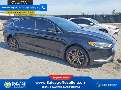 Used 2018 Ford Fusion SE w/ Fusion SE Technology Package FWD image 5