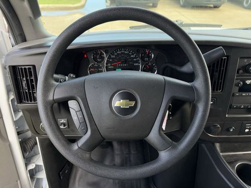 Used 2024 Chevrolet Express 2500 Work Van w/ Driver Convenience Package image 14