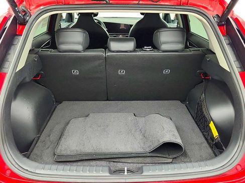 Used 2023 Kia Niro image 23