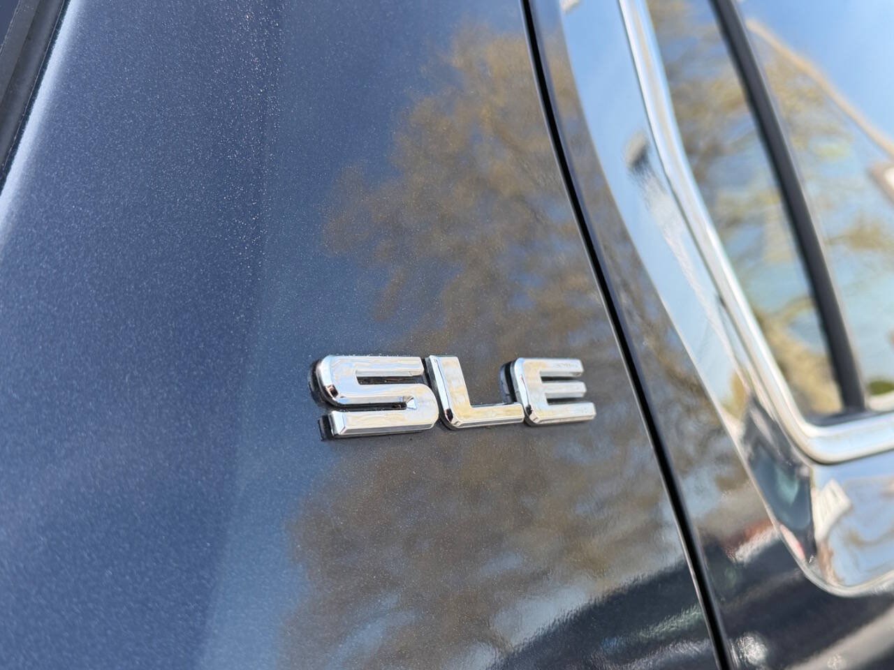 Used 2015 GMC Terrain SLE FWD image 15