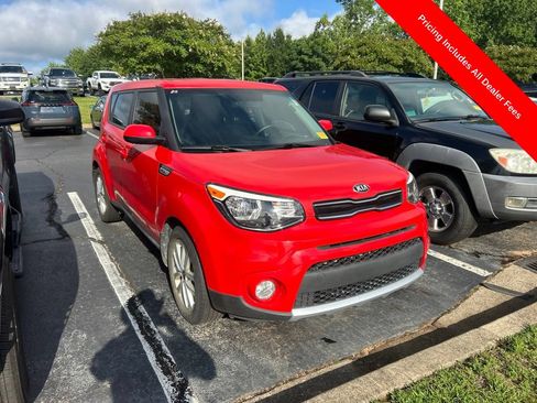 Used 2017 Kia Soul + w/ Audio Package FWD image 1