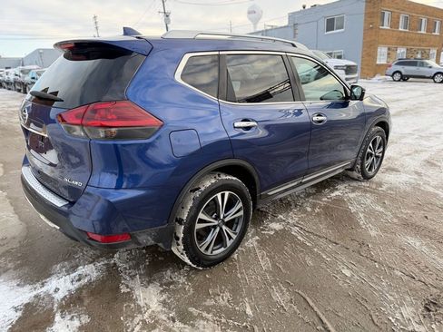 Used 2018 Nissan Rogue SL w/ Premium Package image 5