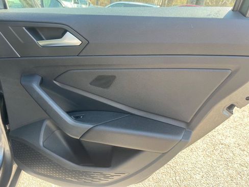 Used 2019 Volkswagen Jetta S w/ Driver Assistance Package image 30