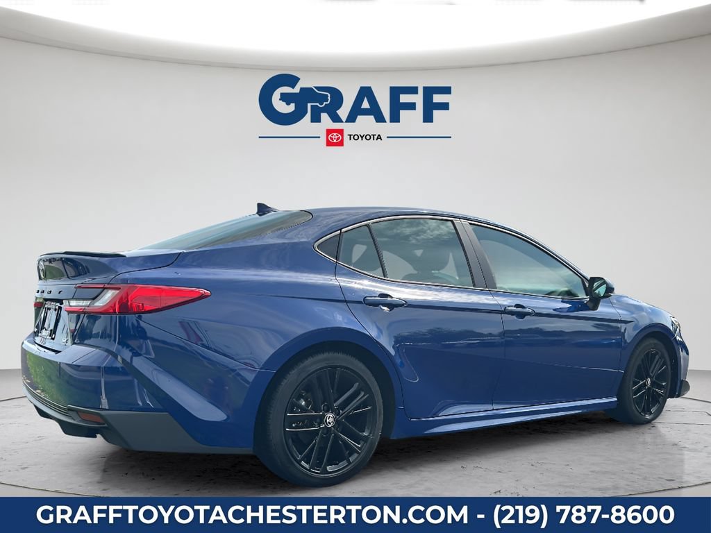 Used 2025 Toyota Camry SE FWD image 8