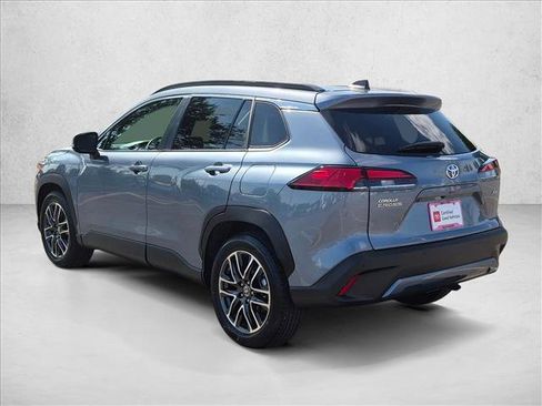 Certified 2026 Toyota Corolla Cross XLE FWD image 8