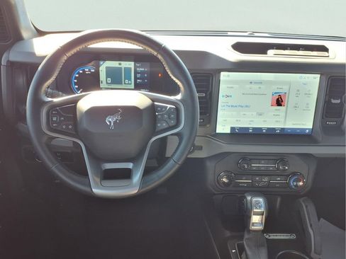 Used 2024 Ford Bronco Big Bend image 4