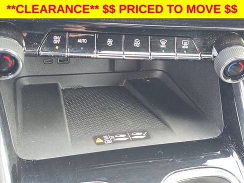 New 2026 Chevrolet Traverse LT w/ Driver Confidence Package FWD image 25