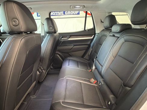 Used 2026 GMC Terrain Denali image 21