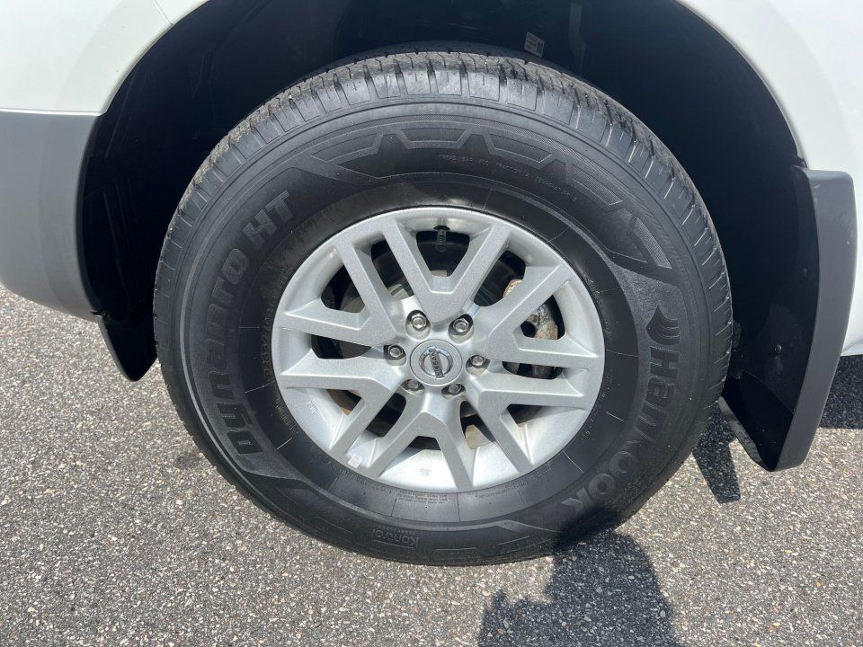 Used 2020 Nissan Frontier SV AWD/4WD image 26