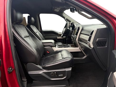 Used 2019 Ford F250 Lariat w/ Lariat Ultimate Package image 17