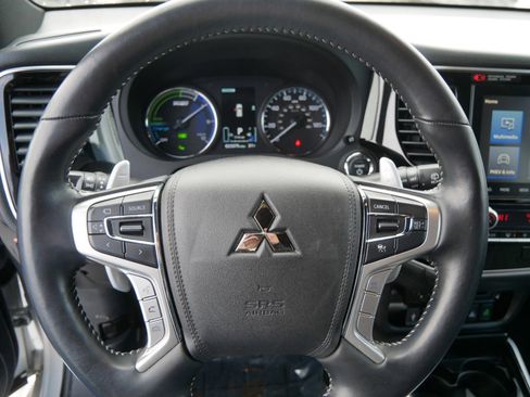 Used 2022 Mitsubishi Outlander SEL image 24