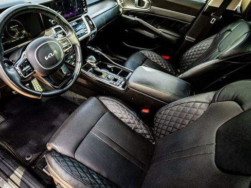 Used 2022 Kia Sorento SX image 6