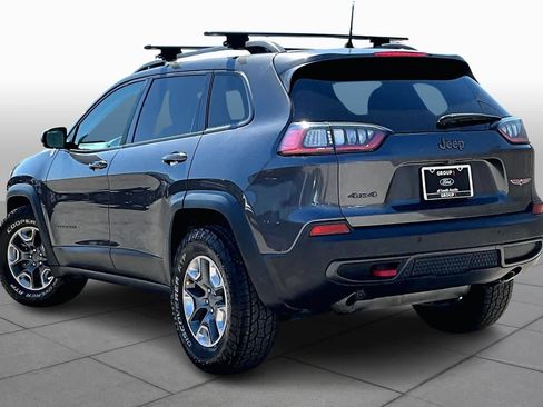 Used 2019 Jeep Cherokee Trailhawk w/ Comfort/Convenience Group AWD/4WD image 12
