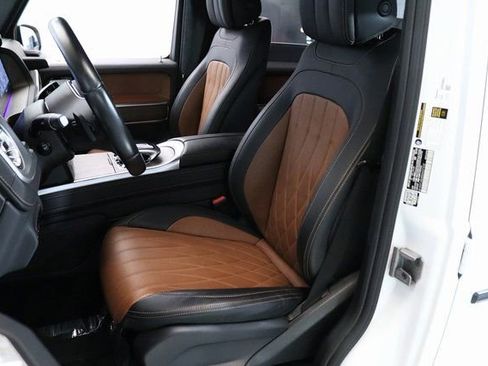Used 2022 Mercedes-Benz G 550 image 17