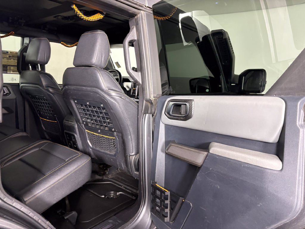 Used 2023 Ford Bronco Badlands w/ Sasquatch Package AWD/4WD image 29