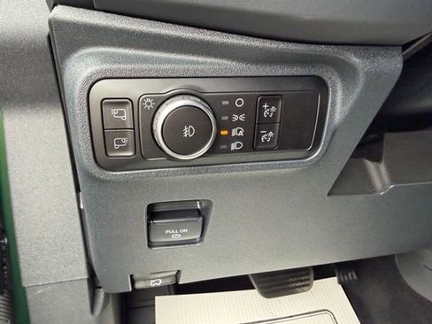 New 2025 Ford Bronco Outer Banks w/ Sasquatch Package image 17