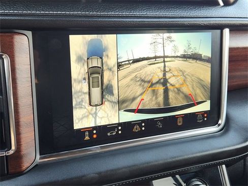 Used 2024 GMC Yukon Denali Ultimate w/ LPO, Floor Liner Package image 19