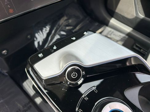 Used 2024 Kia EV6 GT-Line w/ GT-Line White Seat Package image 23