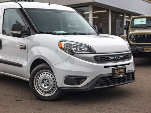 Used 2022 RAM ProMaster City Wagon FWD image 3