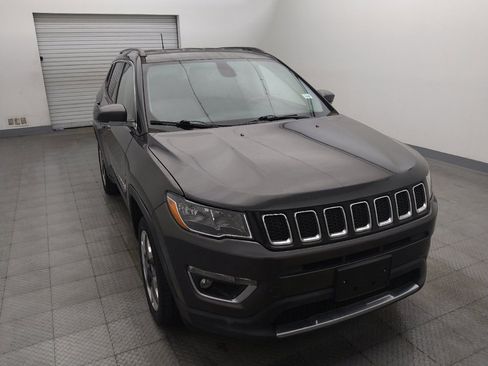 Used 2019 Jeep Compass Limited AWD/4WD image 14