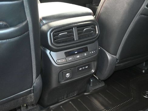 Certified 2025 Honda Pilot TrailSport image 13
