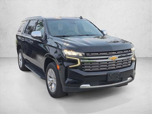 Used 2024 Chevrolet Tahoe Premier AWD/4WD image 3