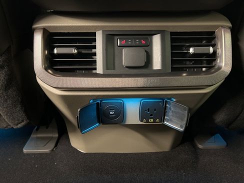 New 2025 Ford F150 Platinum w/ Equipment Group 703A Plus image 38