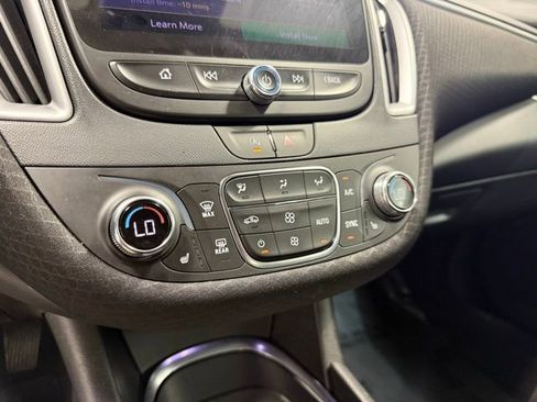 Used 2023 Chevrolet Malibu LT image 19