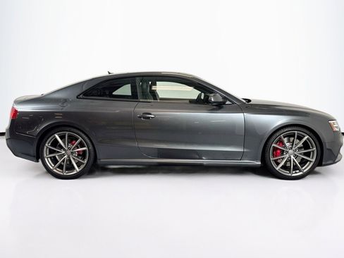Used 2015 Audi RS 5 Coupe w/ Black Optic Plus Package image 4