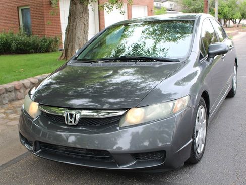 Used 2010 Honda Civic LX image 26