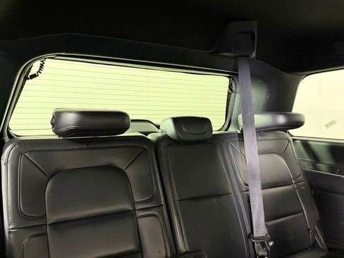Used 2023 Lincoln Navigator Reserve image 29